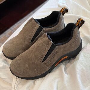 Merrell kids Tan Slip-On shoes size 13